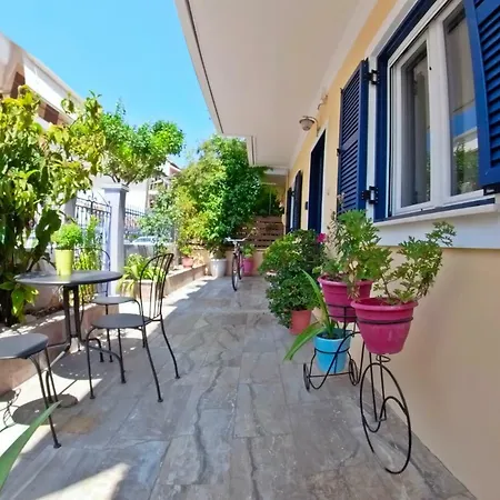 Apartment Veraghi 2